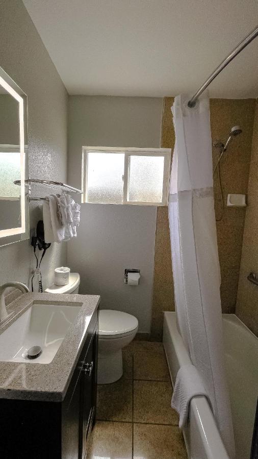 The Fremont Inn Монтерей Экстерьер фото